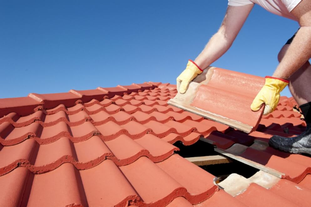 roof tiler